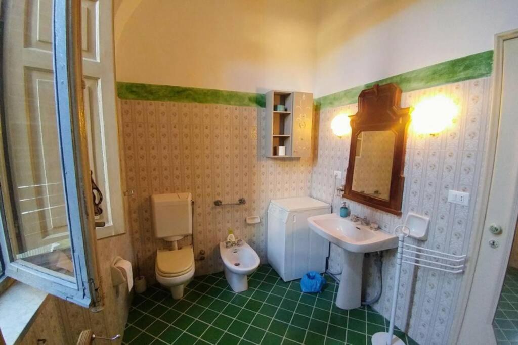 Cozy Apartment In Palazzo Malaspina Пьяченца Экстерьер фото