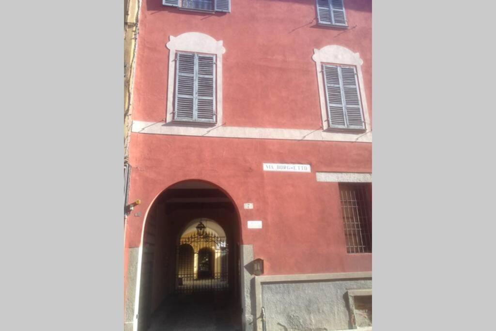Cozy Apartment In Palazzo Malaspina Пьяченца Экстерьер фото
